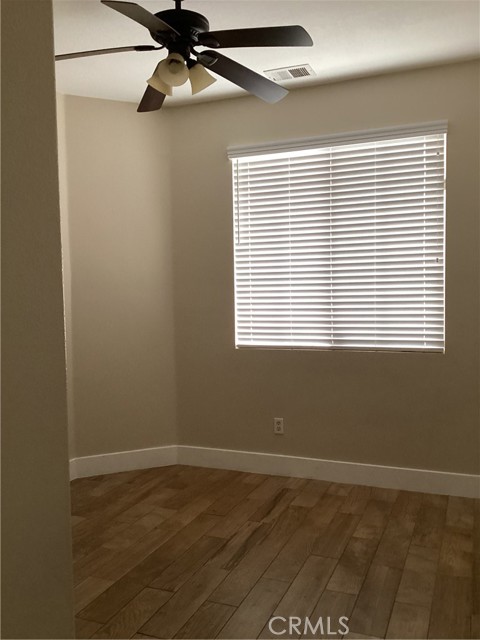 Detail Gallery Image 30 of 38 For 14517 Indian Paintbrush Rd, Adelanto,  CA 92301 - 4 Beds | 3 Baths