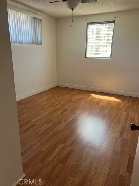 640 Elm Avenue, Long Beach CA: https://media.crmls.org/medias/455b3e7c-13e6-460f-8e00-948c578b5ec3.jpg