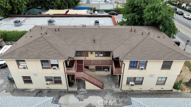 7224 Hazeltine Avenue, Van Nuys CA: https://media.crmls.org/medias/455b50c6-a50c-4561-93ec-7d03d8fd32e0.jpg