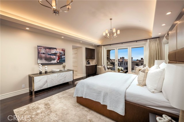 Detail Gallery Image 21 of 49 For 78 Ritz Cove, Dana Point,  CA 92629 - 4 Beds | 5/1 Baths