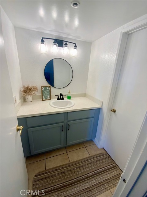 Detail Gallery Image 12 of 16 For 12141 Centralia St #111,  Lakewood,  CA 90715 - 1 Beds | 1 Baths