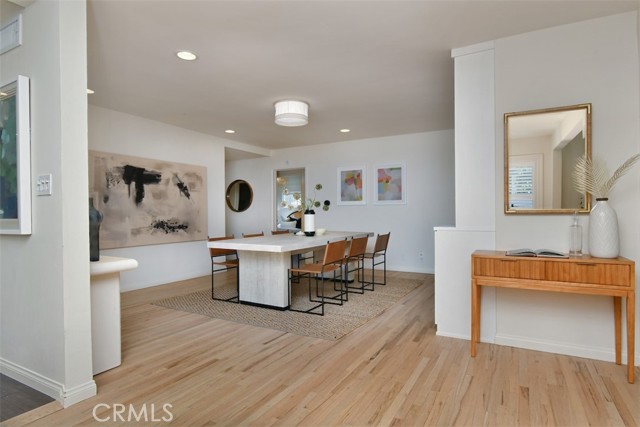 12614 Morrison Street, Valley Village CA: https://media.crmls.org/medias/455bd8ba-b237-4e8b-a34c-f1c71fe2336a.jpg