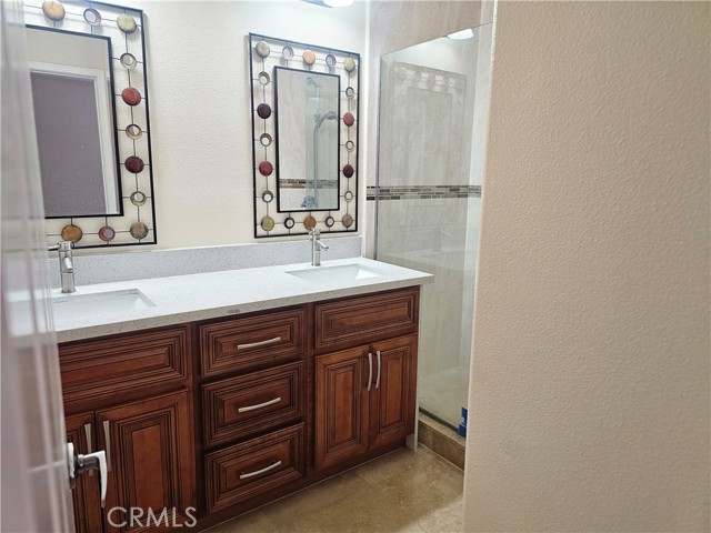 Detail Gallery Image 16 of 22 For 2074 Lake Shore, Chino Hills,  CA 91709 - 3 Beds | 2/1 Baths