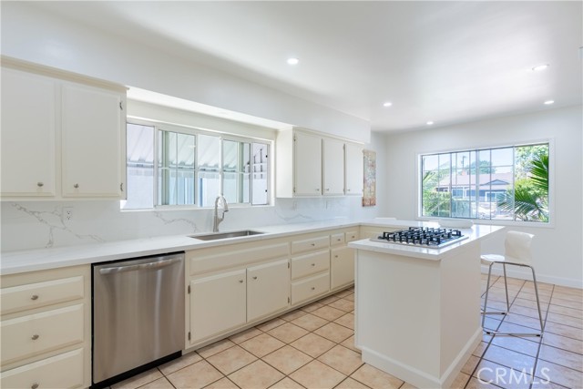 Detail Gallery Image 10 of 63 For 736 W 158th St, Gardena,  CA 90247 - 3 Beds | 2 Baths