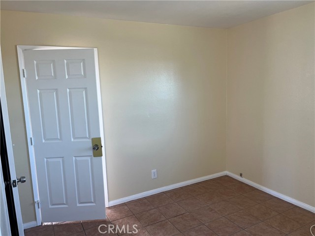 Detail Gallery Image 7 of 8 For 1451 Riverside Dr, Barstow,  CA 92311 - 3 Beds | 1 Baths