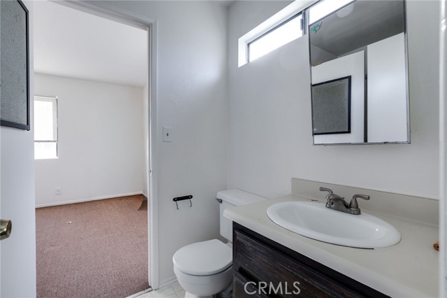 Detail Gallery Image 11 of 15 For 502 12th, Huntington Beach,  CA 92648 - 3 Beds | 2 Baths