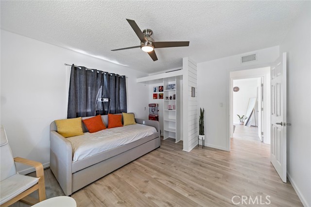 Detail Gallery Image 23 of 38 For 3581 Kemble Ave, Long Beach,  CA 90808 - 3 Beds | 2/1 Baths