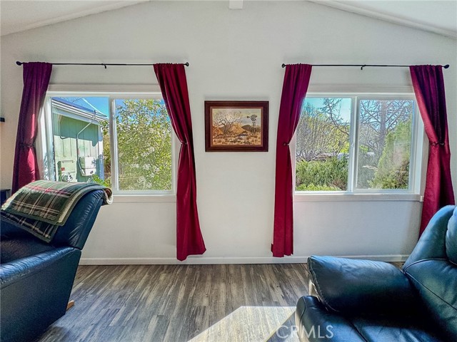 Detail Gallery Image 5 of 22 For 2599 Bridle Trail, Paso Robles,  CA 93446 - 2 Beds | 2 Baths