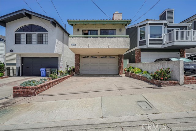 1712 Steinhart Avenue, Redondo Beach, California 90278, 3 Bedrooms Bedrooms, ,2 BathroomsBathrooms,Residential,Sold,Steinhart,PV24098289