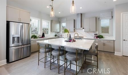 Detail Gallery Image 2 of 4 For 27367 Pebble Creek Ct, Valencia,  CA 91381 - 3 Beds | 2/1 Baths