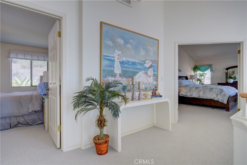 https://media.crmls.org/medias/45610c08-37a6-4bc8-a7ec-a62daf86bf4c.jpg?preset=X-Large