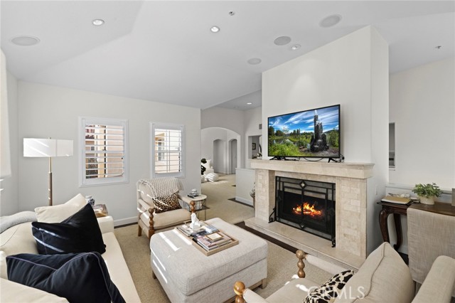 Detail Gallery Image 4 of 40 For 4 Firenze Ct, Newport Coast,  CA 92657 - 2 Beds | 2 Baths