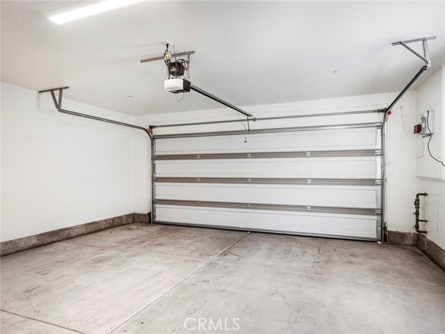 Detail Gallery Image 16 of 41 For 2153 E Newgrove St, Lancaster,  CA 93535 - 3 Beds | 2 Baths