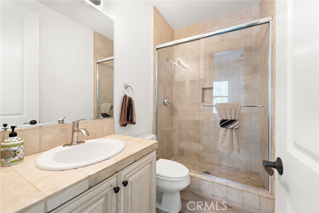 4 Dennis Lane, Ladera Ranch CA: https://media.crmls.org/medias/4562d8ad-cc51-406b-a350-a4d914d78d96.jpg