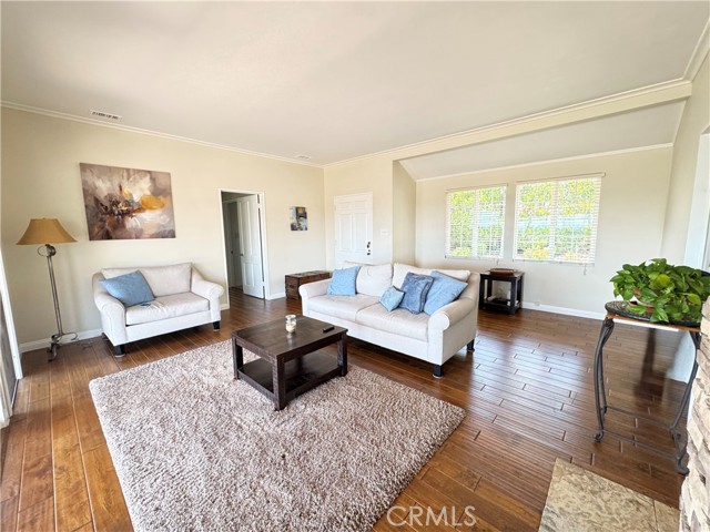 5643 Panorama Drive, Whittier CA: https://media.crmls.org/medias/45648c89-0095-4a31-af7d-147421f5110e.jpg