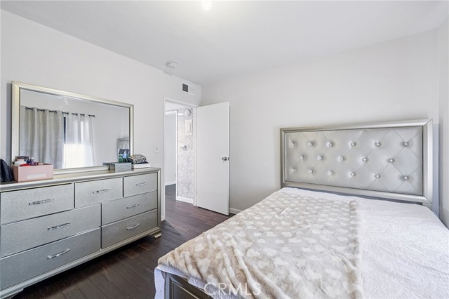 Detail Gallery Image 16 of 31 For 312 N Louise St #210,  Glendale,  CA 91206 - 2 Beds | 2 Baths