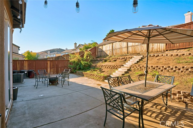 Detail Gallery Image 18 of 44 For 3902 Bluff, Perris,  CA 92571 - 4 Beds | 2/1 Baths