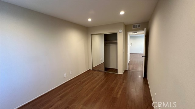 Detail Gallery Image 8 of 15 For 602 W California Ave, Glendale,  CA 91203 - 2 Beds | 2 Baths