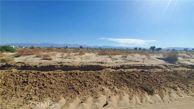 0 Ave L near 87 St East, Palmdale, California 93591, ,Land,For Sale,0 Ave L near 87 St East,CRSR23171026