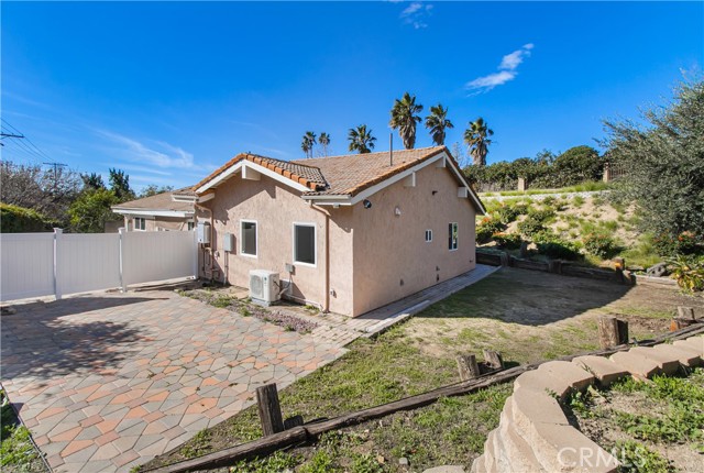 Detail Gallery Image 10 of 10 For 13056 Aztec St #1/2,  Sylmar,  CA 91342 - 2 Beds | 1/1 Baths