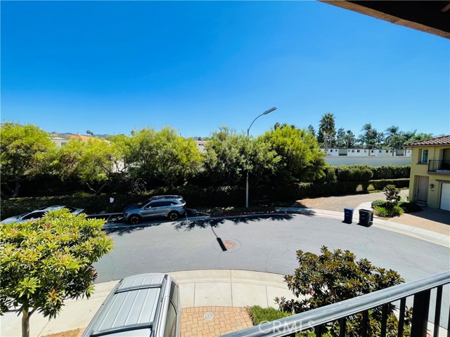 Detail Gallery Image 11 of 30 For 1351 Isabella Way, Vista,  CA 92084 - 2 Beds | 2 Baths