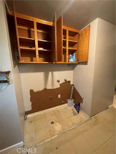 13499 Amigo Avenue, Parlier CA: https://media.crmls.org/medias/4568e67f-69f3-4753-a8b8-31b23292bbd7.jpg