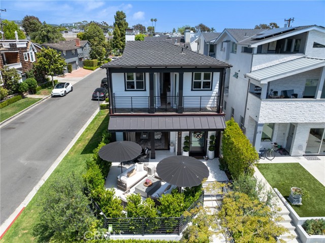 Detail Gallery Image 23 of 27 For 620 Narcissus Ave, Corona Del Mar,  CA 92625 - 3 Beds | 2/1 Baths