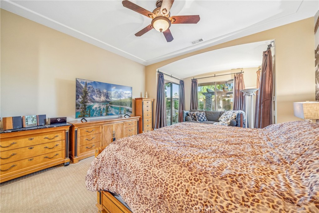 MLS #OC25251295 image #36