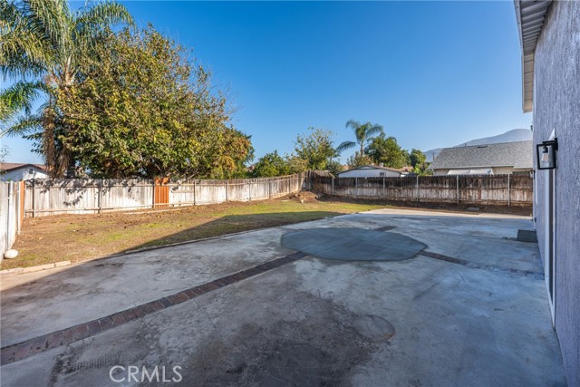 Detail Gallery Image 35 of 43 For 22042 Tanager, Grand Terrace,  CA 92313 - 4 Beds | 2/1 Baths