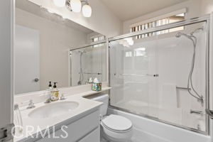 https://media.crmls.org/medias/456afce1-2978-4e9e-839e-b3877f00ecbb.jpg?preset=X-Large