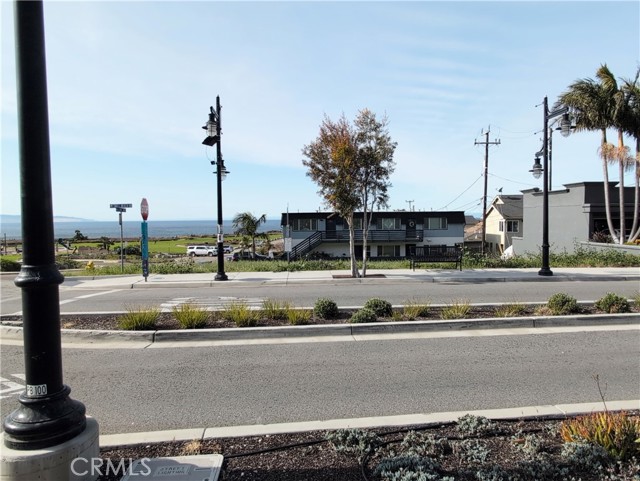 Image 3 of 5 For 100 Cliff Avenue