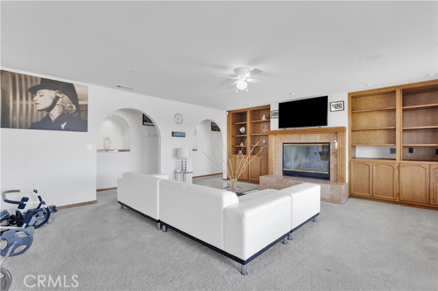 Detail Gallery Image 12 of 67 For 13685 Sierra Vista, Victorville,  CA 92395 - 3 Beds | 3 Baths