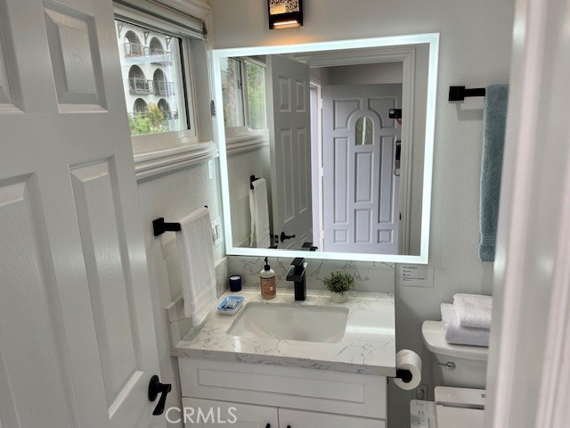 1349 N Formosa Avenue, Los Angeles CA: https://media.crmls.org/medias/456e6481-e4e4-4dce-9e26-55c177a681ed.jpg