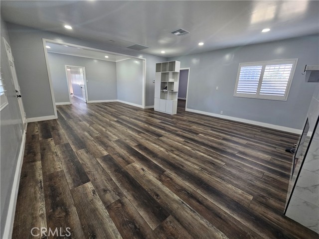2352 California Ave photo 2