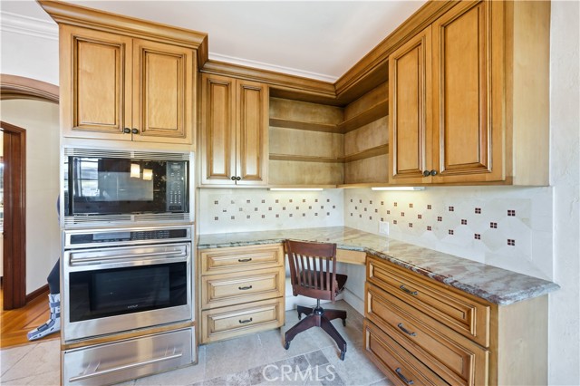 Detail Gallery Image 18 of 59 For 790 Santiago, Long Beach,  CA 90804 - 4 Beds | 4 Baths