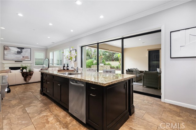 12 Starflower, Lake Forest CA: https://media.crmls.org/medias/456eb635-2dd3-4ffe-9950-de47c16ef277.jpg