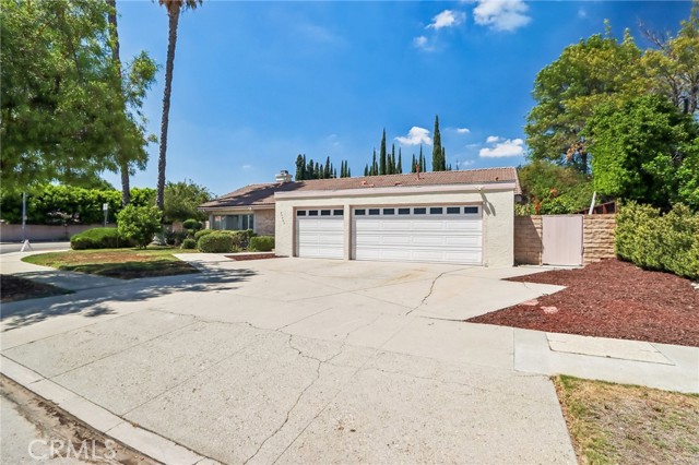 20463 Bermuda Street photo 2
