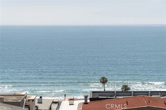 316 32nd Street, Manhattan Beach CA: https://media.crmls.org/medias/456f4cad-160f-4e13-aed2-bec54b1a0337.jpg