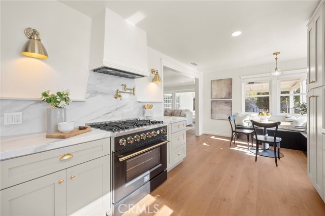 Image 6 of 33 For 840 Grandview Avenue