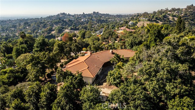 Detail Gallery Image 18 of 21 For 448 Reposado Dr, La Habra Heights,  CA 90631 - 4 Beds | 4 Baths