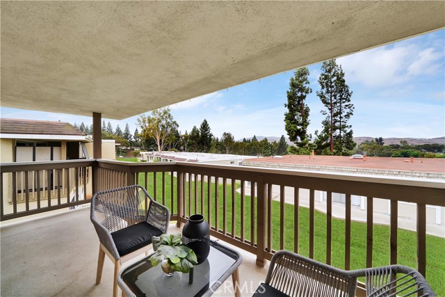 Detail Gallery Image 7 of 30 For 23375 Caminito Telmo #179,  Laguna Hills,  CA 92653 - 3 Beds | 2 Baths