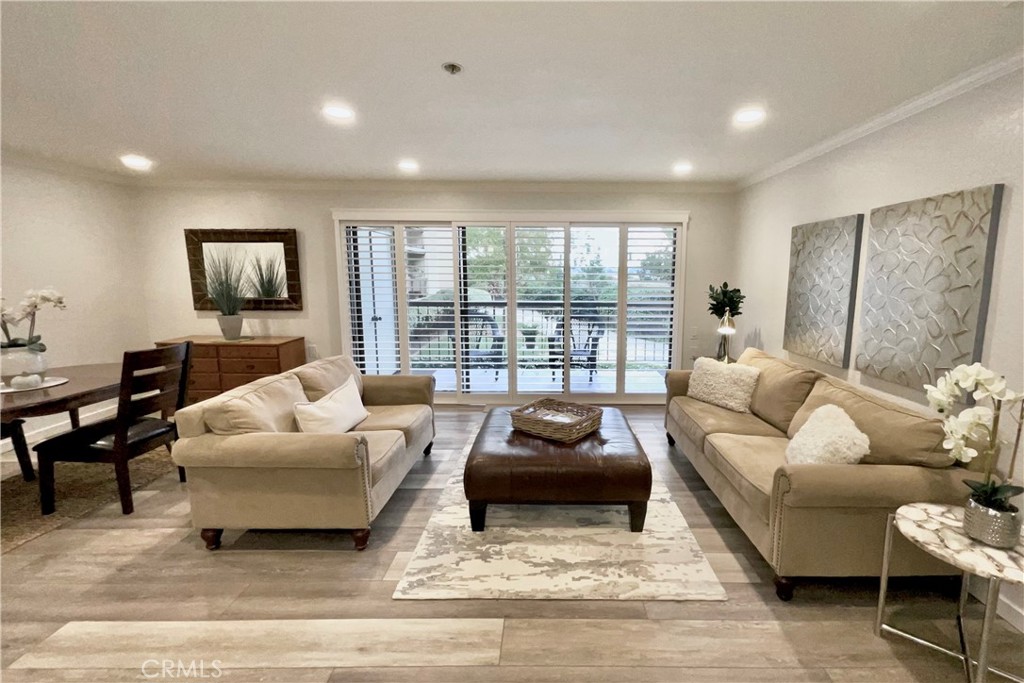 13550 Del Monte Drive 93A  M17, Seal Beach, CA 90740