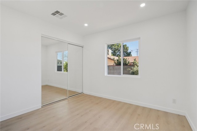 Detail Gallery Image 14 of 36 For 16817 Index St, Granada Hills,  CA 91344 - 4 Beds | 2 Baths