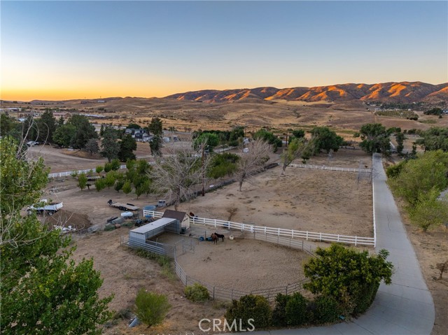 Detail Gallery Image 48 of 62 For 10010 Leona Ave, Leona Valley,  CA 93551 - 4 Beds | 3 Baths