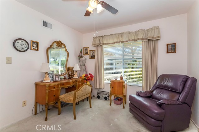 Detail Gallery Image 11 of 37 For 26856 Oak Branch Cir, Newhall,  CA 91321 - 2 Beds | 2 Baths