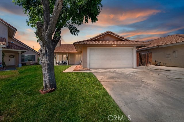 Detail Gallery Image 1 of 33 For 14774 Lavender Ln, Moreno Valley,  CA 92553 - 3 Beds | 2 Baths