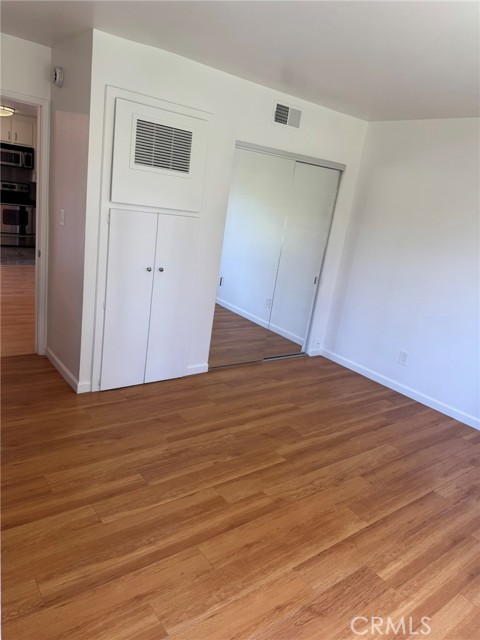 11750 W Sunset Boulevard, Los Angeles CA: https://media.crmls.org/medias/45766b66-9a6a-49ee-a586-7aa77bc057c5.jpg