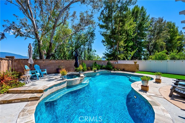 33037 Paterno Street, Temecula CA: https://media.crmls.org/medias/457788fe-d43d-4d87-983d-82b74d3b2a35.jpg
