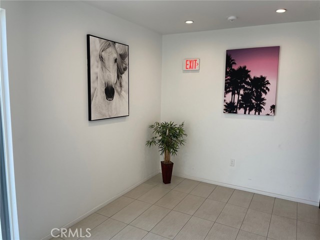 Detail Gallery Image 11 of 27 For 7064 Greeley St, Tujunga,  CA 91042 - – Beds | – Baths