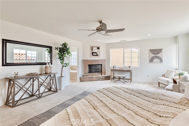Detail Gallery Image 33 of 75 For 1042 7th St, Hermosa Beach,  CA 90254 - 4 Beds | 3/1 Baths